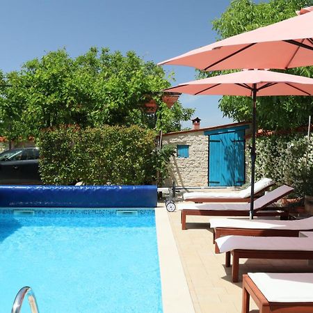 "Art House" Rovinj-Holiday, Holiday Home To Rent Rovinjsko Selo Exterior foto