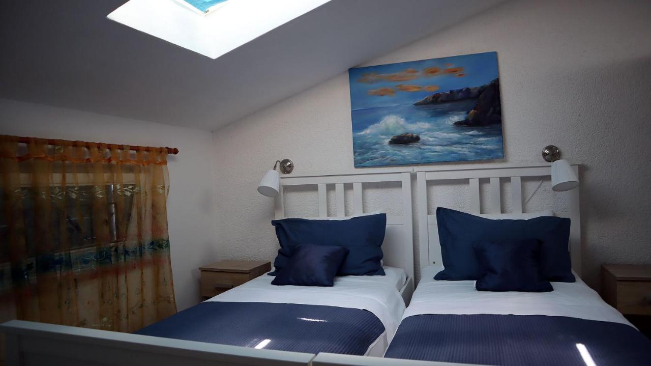"Art House" Rovinj-Holiday, Holiday Home To Rent Rovinjsko Selo Exterior foto