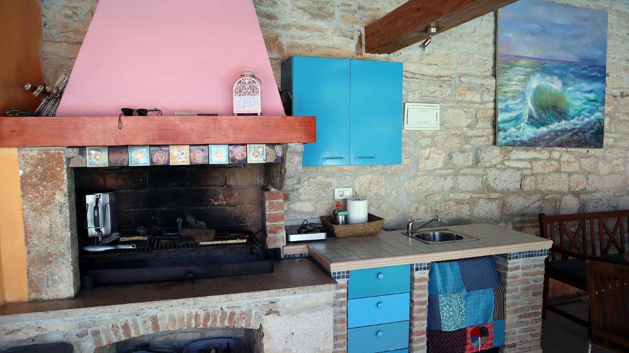 "Art House" Rovinj-Holiday, Holiday Home To Rent Rovinjsko Selo Exterior foto